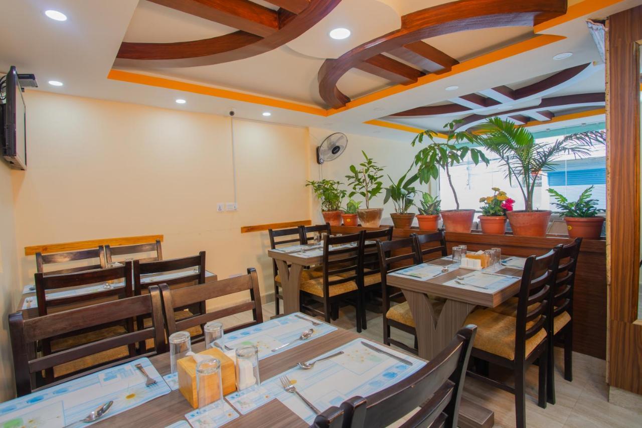 Hotel Maheshwor Pashupatināth Esterno foto